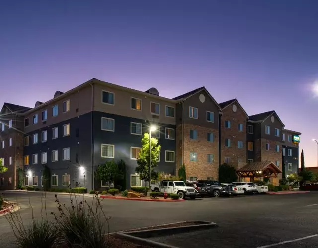 Staybridge Suites Las Cruces by IHG