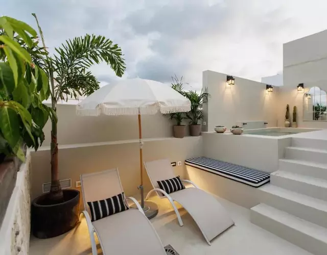 La Colonial Suites Apartamentos de Lujo