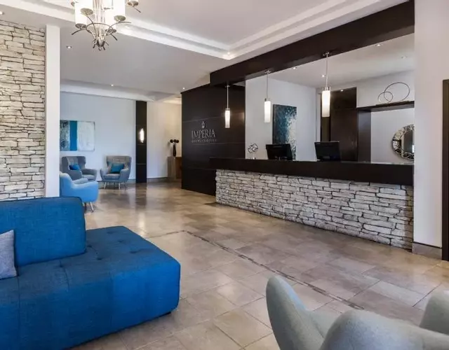 Imperia Hotel & Suites Saint-Eustache