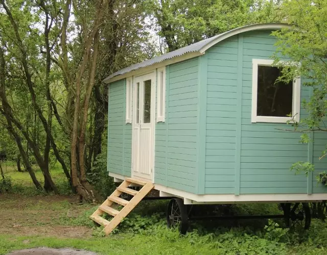The Tawny Shepherd Hut, Whitehouse Farm