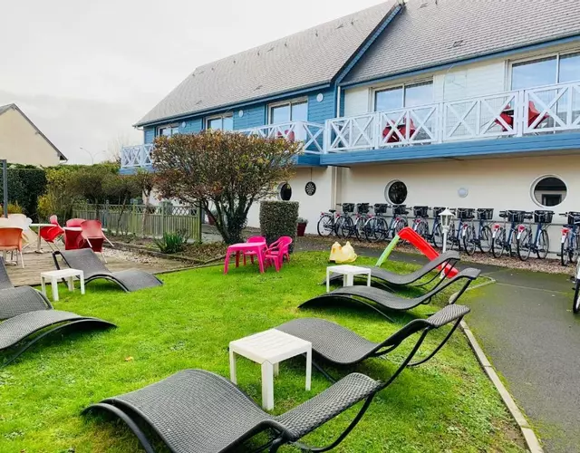 Contact hôtel - Hôtel Les Bleuets & SPA