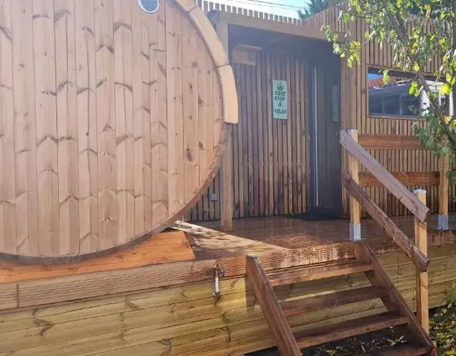 Chalet bois pour 2 avec balnéo