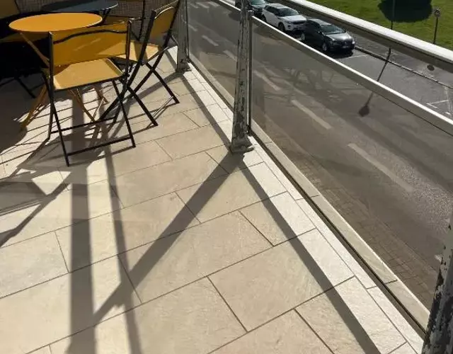 Le Grand Large Front de Mer