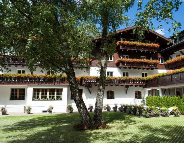 Valluga Hotel