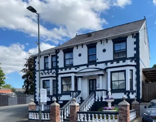 The White Lodge Hotel