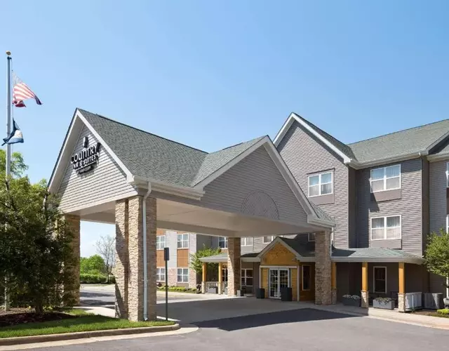 Country Inn & Suites by Radisson, Washington Dulles International Airport, VA