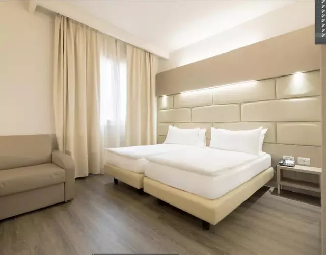 Just Hotel Saronno