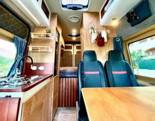 Kampervan do wynajęcia