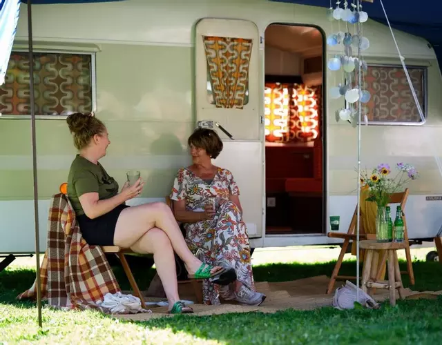 Retro Caravan Karavaan