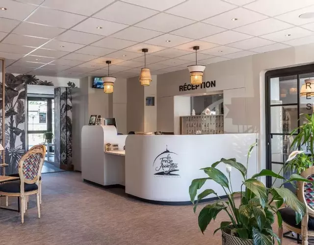 Hôtel Restaurant les 13 Assiettes