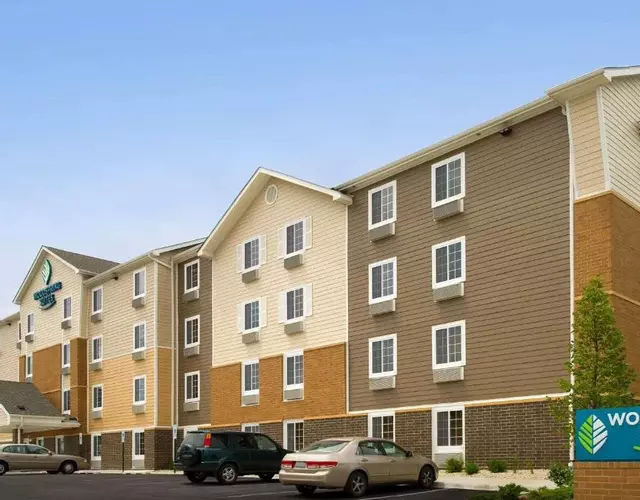 WoodSpring Suites Chicago Romeoville