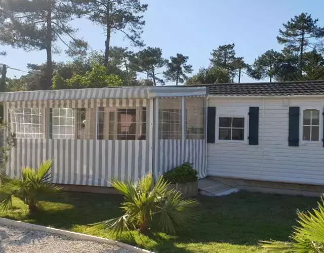 Mobil'home climatisé terrain privé proche du zoo de La Palmyre