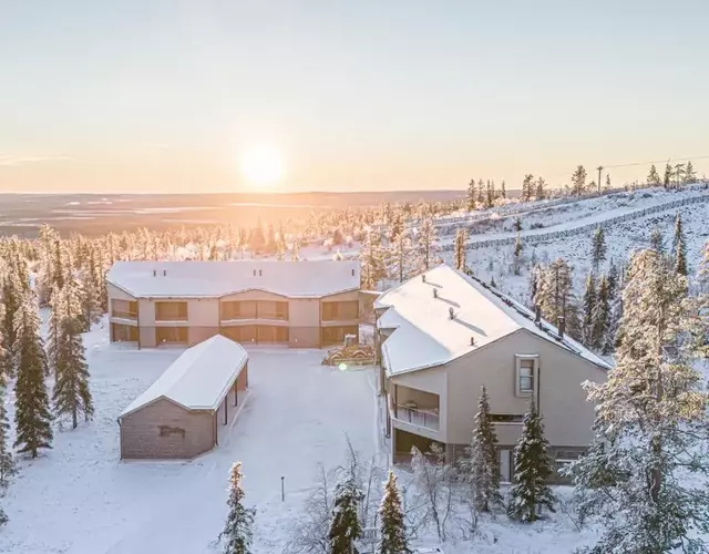 Aurora Chalet B4 by Aavalevi Holidays, Ski-in Ski-out, Mountain View