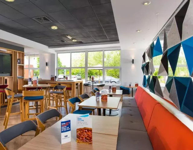 Holiday Inn Express Burton on Trent by IHG