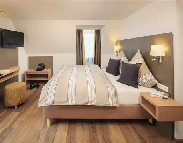 Hotel Gasthaus zum Zecher