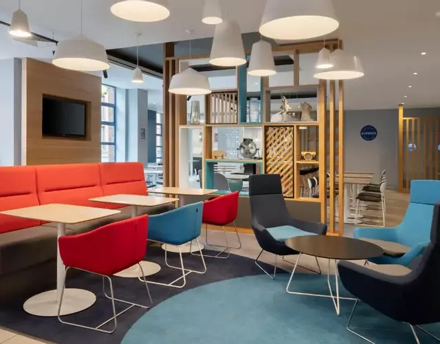 Holiday Inn Express Belfast City by IHG