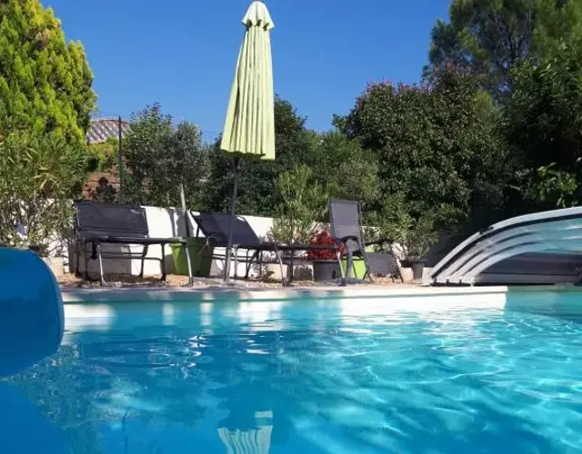 Chambres d'Hôtes dans villa avec piscine chez Raphaële