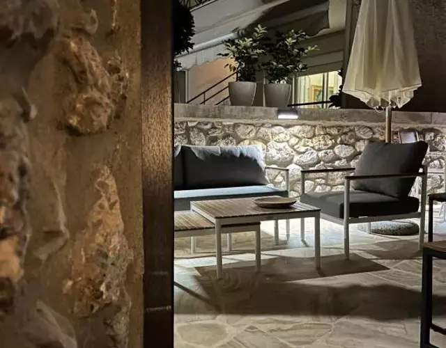 Olympus Stone Lodge