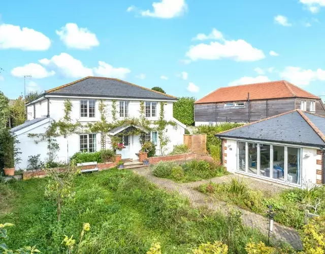 Open Plan Dog Friendly Annexe Sleeping 2 I Near Local Beaches & Chichester with FREE Parking
