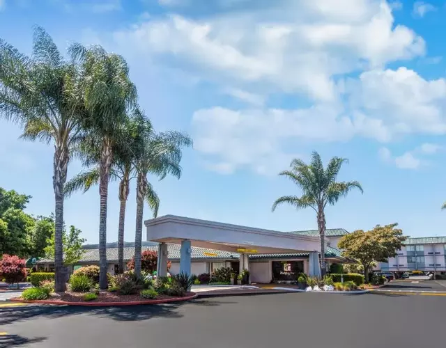 Holiday Inn Dublin - Pleasanton by IHG