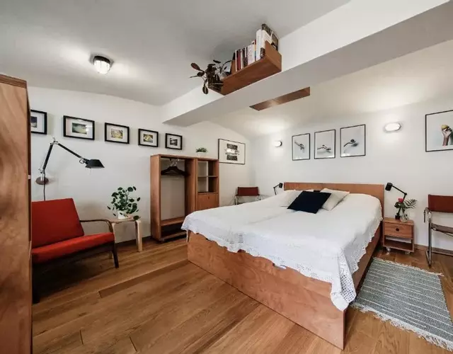 Apartment Center
