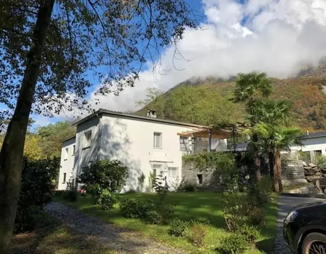 Villa Parasana
