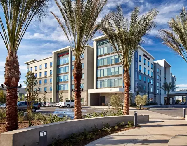 Homewood Suites By Hilton Long Beach Airport