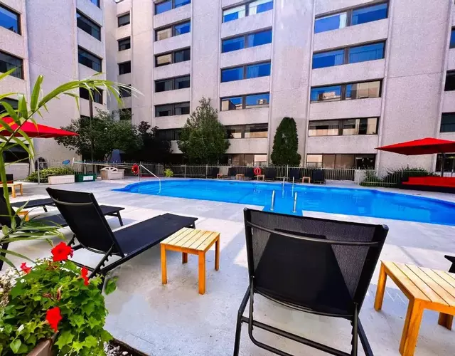 Hotel Universel Montréal