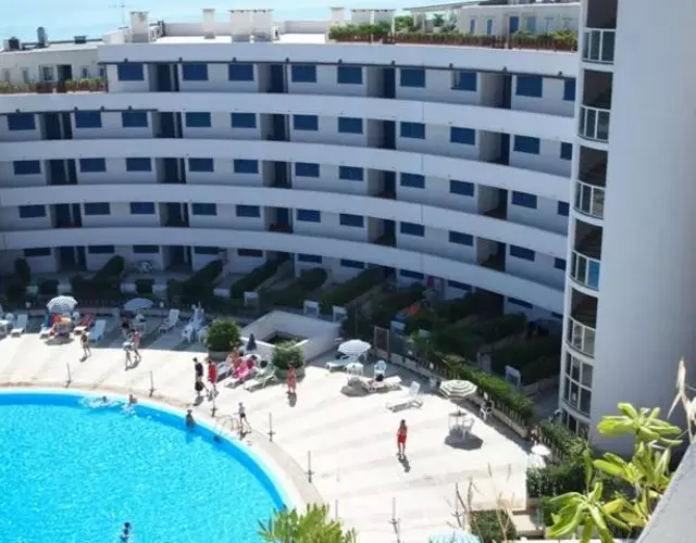 Appartamento su Residence Paradiso Azzurro