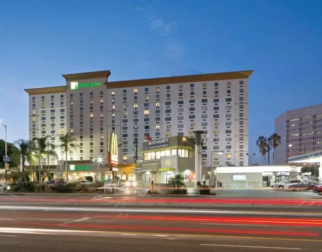 Holiday Inn Los Angeles - LAX Airport by IHG