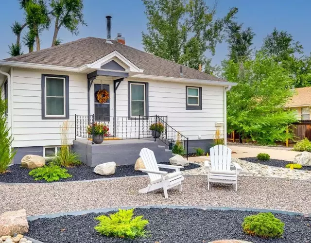 Loveland Retreat with Bicycles, Deck and Fire Pit!