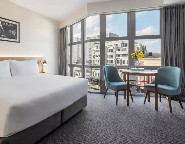 Oaks Wellington Hotel