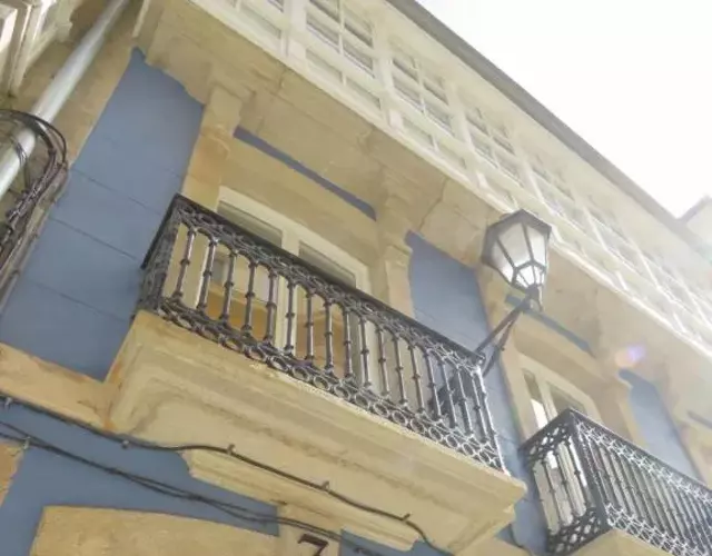 APARTAMENTOS ARMANYA 3