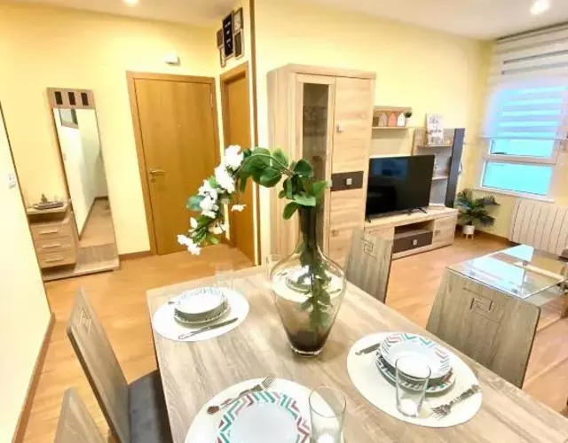 ARENAL HOME, PARKING GRATIS