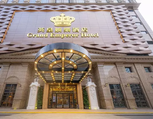 Grand Emperor Hotel