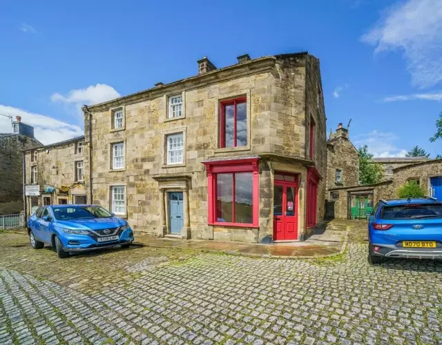 Bank House | Peak District