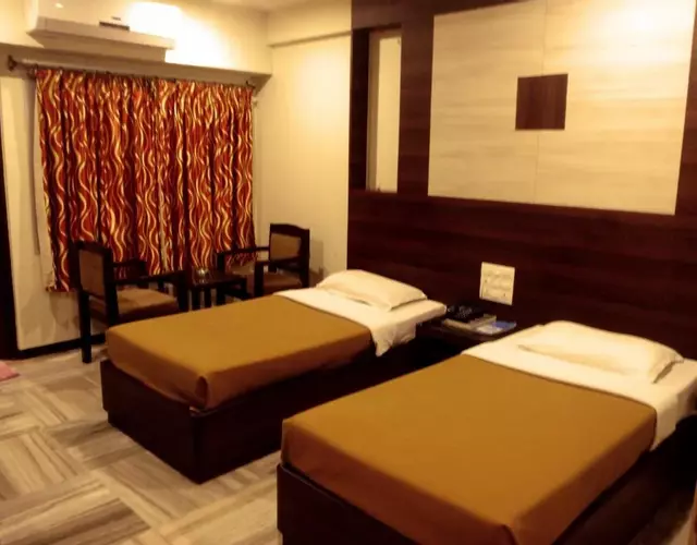 Hotel Supreme