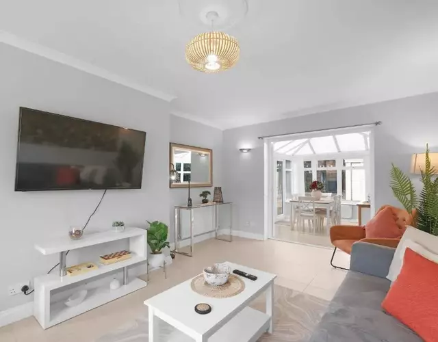 Keel Drive Modern 3-Bedroom, 2-Bathroom Home