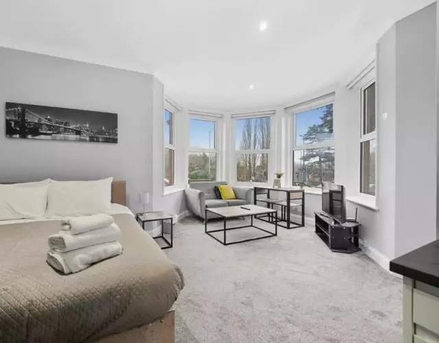 Simple Maidstone Gem - Sleeps 2