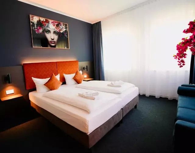 Arthotel Ambassador Wiesbaden - FREE PARKING