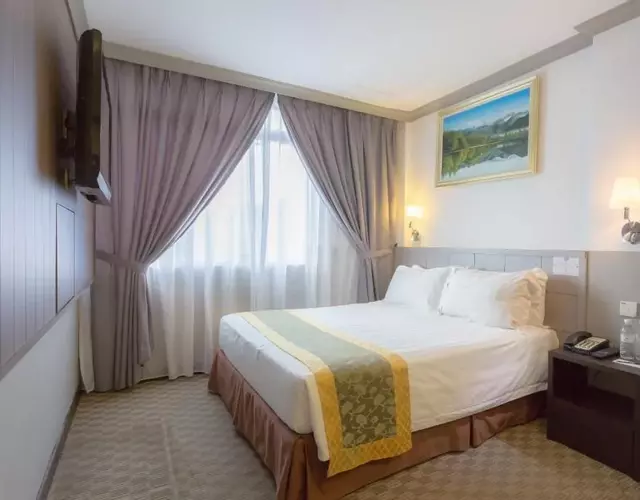 Hallmark Leisure Hotel