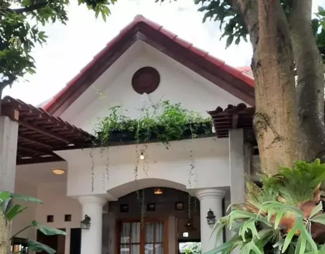 OMAH LUMUT Malang, Best Family Villa 3 Bedrooms Free Pool Kolam Renang