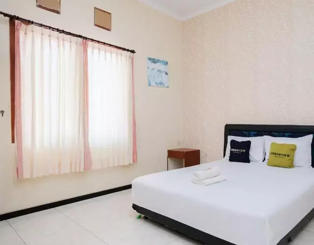 Urbanview Hotel Griya Surya Malang by RedDoorz