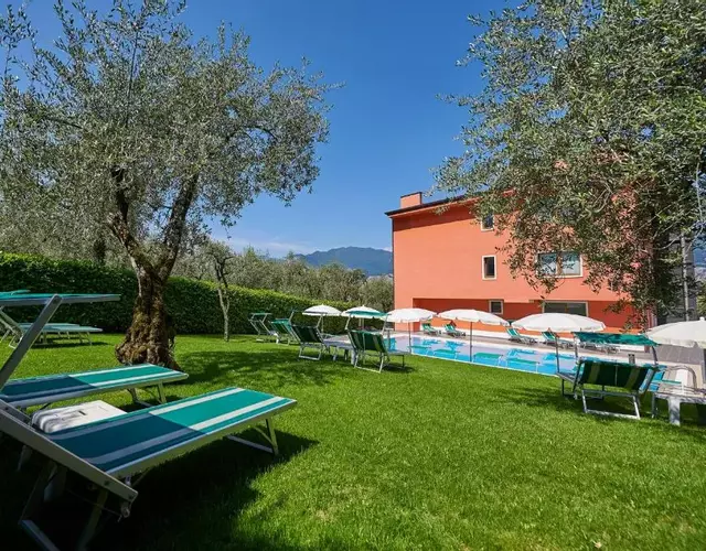 Hotel Vacanze 2000 - Adults Only