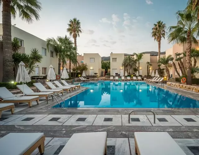 Meropi Hotel & Apartments