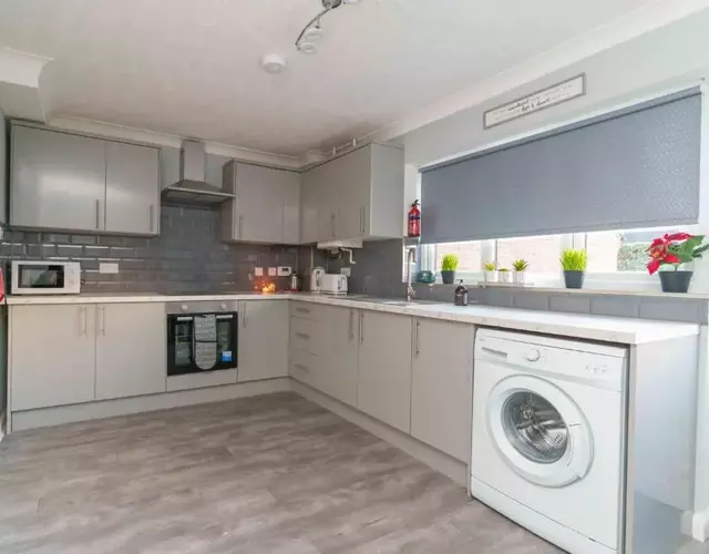 York central house with free parking