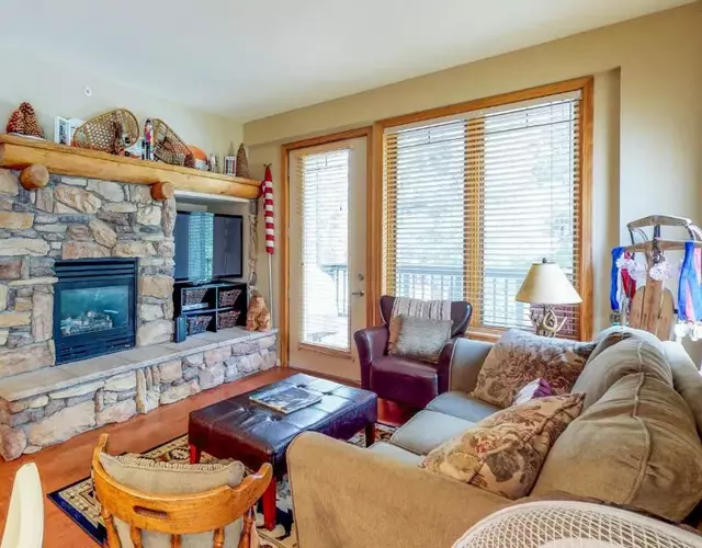 Mammoth Green Condos
