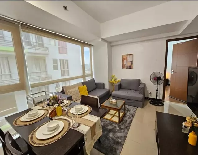 Sunshine 100 Plaza - Bright and cozy 1 bedroom with washer