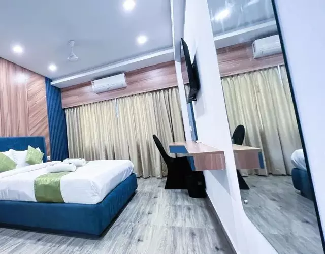 Hotel Heraa Boarding Lodging