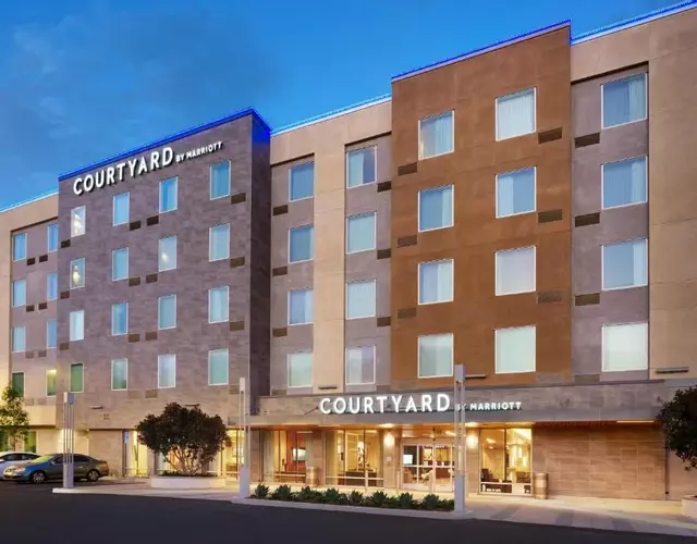 Courtyard by Marriott Los Angeles LAX/Hawthorne